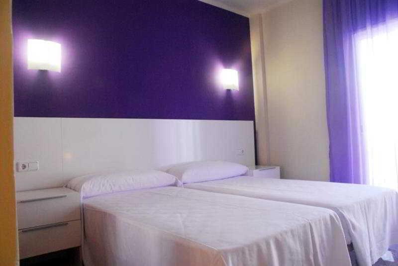 Hotel Moremar By Alegria Lloret de Mar Bagian luar foto